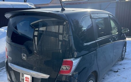 Honda Freed I, 2014 год, 1 400 000 рублей, 7 фотография