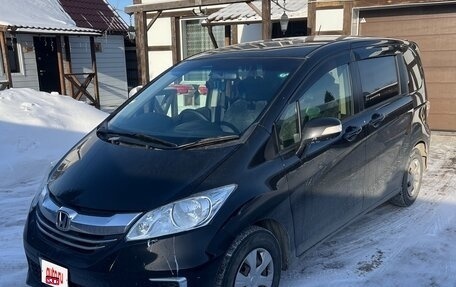 Honda Freed I, 2014 год, 1 400 000 рублей, 4 фотография