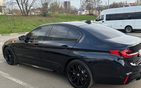 BMW 5 серия, 2018 год, 2 350 000 рублей, 6 фотография