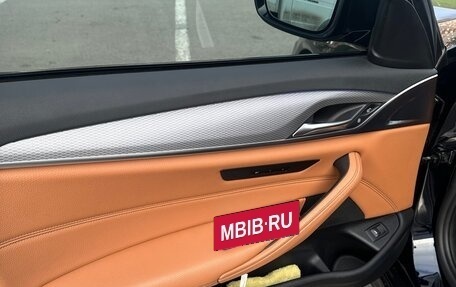 BMW 5 серия, 2018 год, 2 350 000 рублей, 10 фотография