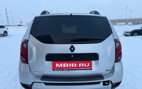 Renault Duster I рестайлинг, 2016 год, 890 000 рублей, 4 фотография