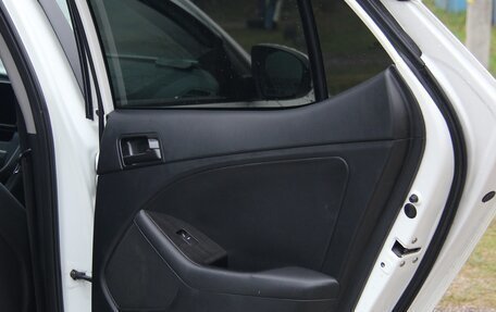 KIA K5 I рестайлинг, 2011 год, 1 100 000 рублей, 19 фотография