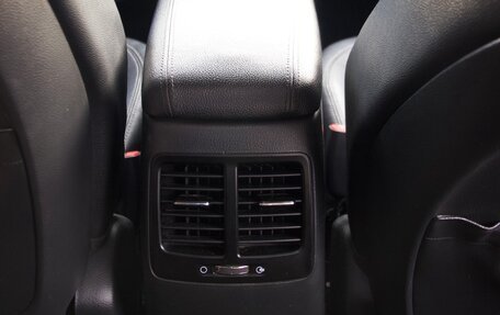 KIA K5 I рестайлинг, 2011 год, 1 100 000 рублей, 17 фотография