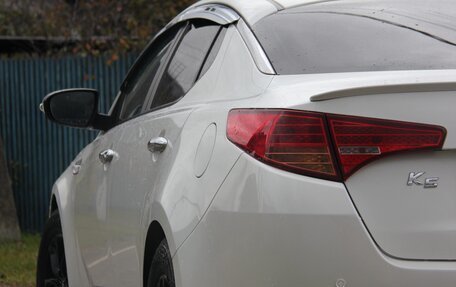 KIA K5 I рестайлинг, 2011 год, 1 100 000 рублей, 24 фотография