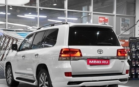 Toyota Land Cruiser 200, 2016 год, 4 560 000 рублей, 4 фотография