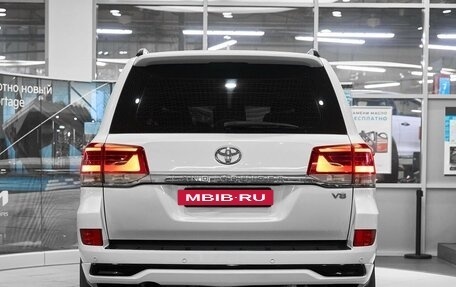 Toyota Land Cruiser 200, 2016 год, 4 560 000 рублей, 5 фотография