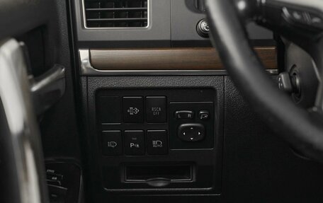 Toyota Land Cruiser 200, 2016 год, 4 560 000 рублей, 13 фотография