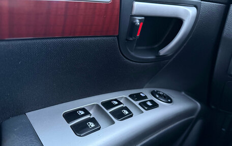 Hyundai Santa Fe III рестайлинг, 2006 год, 780 000 рублей, 10 фотография