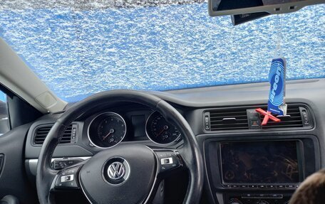 Volkswagen Jetta VI, 2015 год, 1 050 000 рублей, 7 фотография