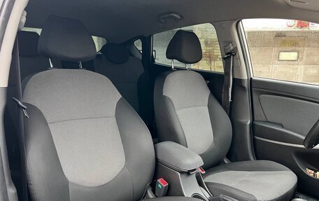 Hyundai Solaris II рестайлинг, 2014 год, 750 000 рублей, 15 фотография