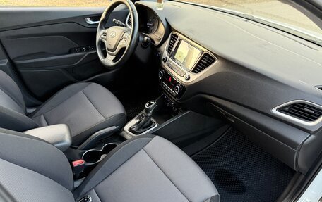 Hyundai Solaris II рестайлинг, 2018 год, 980 000 рублей, 9 фотография