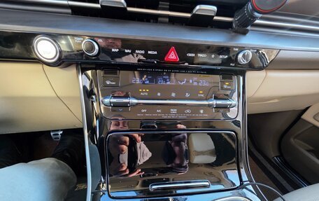 KIA Carnival, 2021 год, 4 650 000 рублей, 25 фотография
