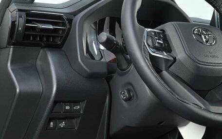 Toyota Land Cruiser, 2025 год, 14 990 000 рублей, 8 фотография