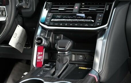 Toyota Land Cruiser, 2025 год, 14 990 000 рублей, 12 фотография