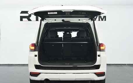 Toyota Land Cruiser, 2025 год, 14 990 000 рублей, 29 фотография