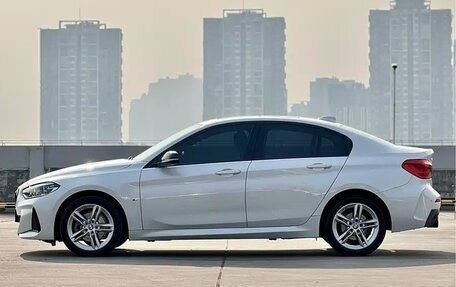 BMW 1 серия, 2022 год, 1 855 000 рублей, 5 фотография