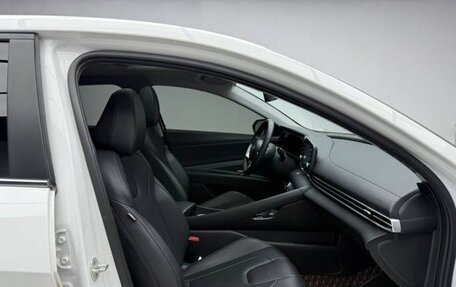 Hyundai Elantra, 2022 год, 1 501 000 рублей, 15 фотография