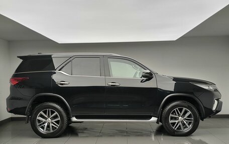 Toyota Fortuner II, 2018 год, 3 570 000 рублей, 3 фотография