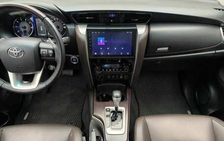 Toyota Fortuner II, 2018 год, 3 570 000 рублей, 8 фотография