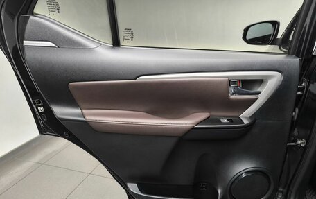 Toyota Fortuner II, 2018 год, 3 570 000 рублей, 23 фотография