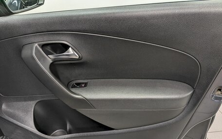 Volkswagen Polo VI (EU Market), 2016 год, 750 000 рублей, 18 фотография