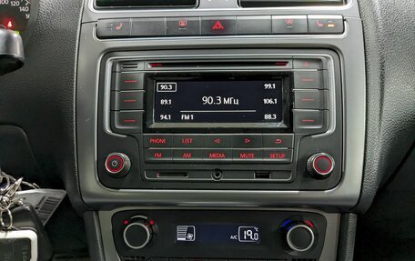 Volkswagen Polo VI (EU Market), 2016 год, 750 000 рублей, 23 фотография