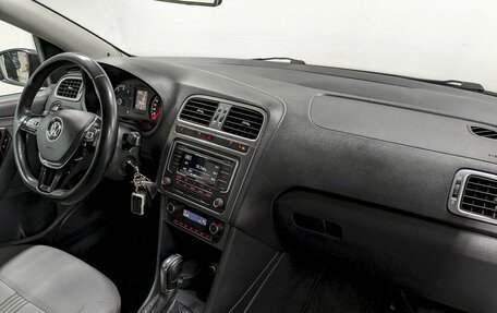 Volkswagen Polo VI (EU Market), 2016 год, 750 000 рублей, 19 фотография