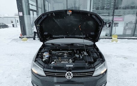 Volkswagen Jetta VI, 2013 год, 859 000 рублей, 9 фотография