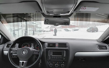 Volkswagen Jetta VI, 2013 год, 859 000 рублей, 14 фотография