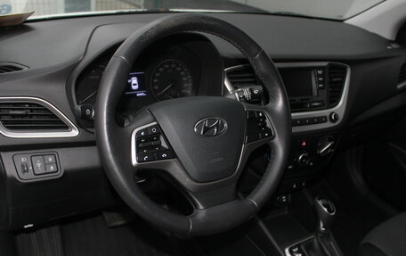 Hyundai Solaris II рестайлинг, 2017 год, 1 198 000 рублей, 10 фотография