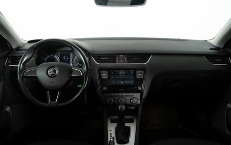 Skoda Octavia, 2019 год, 1 890 000 рублей, 7 фотография