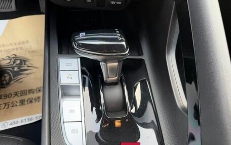 Hyundai Elantra, 2025 год, 1 800 000 рублей, 12 фотография