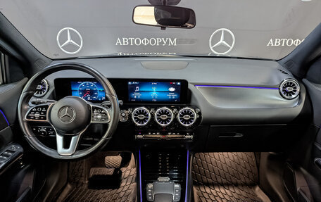 Mercedes-Benz GLA, 2020 год, 3 550 000 рублей, 14 фотография