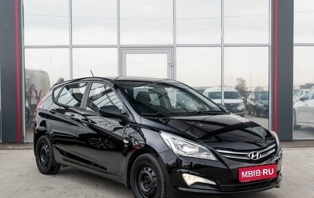 Hyundai Solaris II рестайлинг, 2016 год, 960 000 рублей, 1 фотография