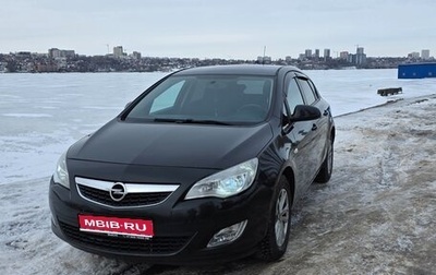 Opel Astra J, 2012 год, 730 000 рублей, 1 фотография