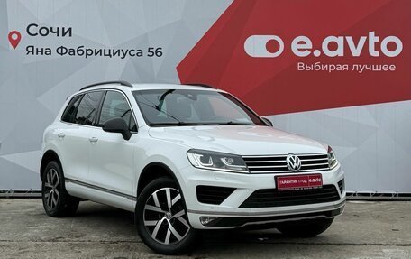 Volkswagen Touareg III, 2018 год, 3 350 000 рублей, 3 фотография
