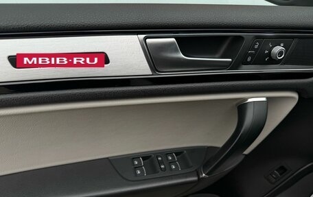 Volkswagen Touareg III, 2018 год, 3 350 000 рублей, 13 фотография