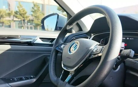 Volkswagen T-Roc I, 2022 год, 1 855 000 рублей, 10 фотография