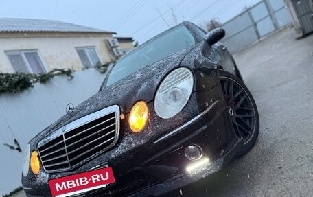 Mercedes-Benz E-Класс, 2004 год, 1 380 000 рублей, 2 фотография