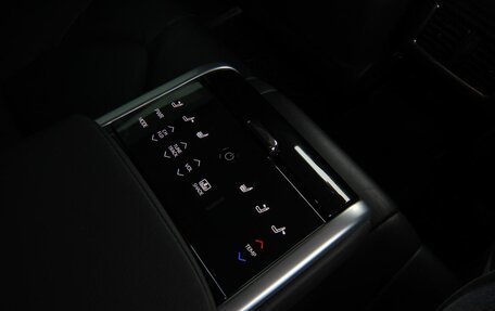 Toyota Camry, 2018 год, 2 749 000 рублей, 12 фотография