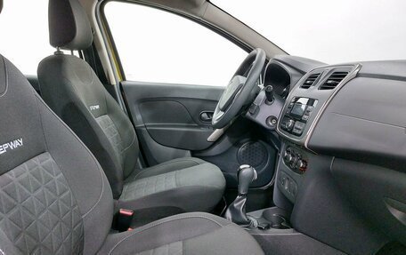 Renault Sandero II рестайлинг, 2017 год, 1 139 000 рублей, 13 фотография