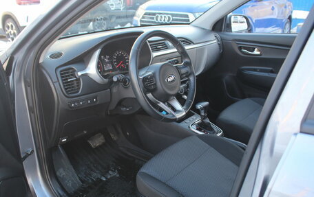 KIA Rio IV, 2021 год, 1 800 000 рублей, 8 фотография