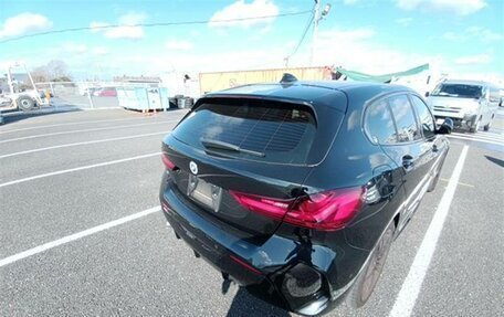 BMW 1 серия, 2022 год, 2 150 000 рублей, 8 фотография