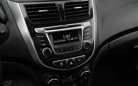 Hyundai Solaris II рестайлинг, 2016 год, 960 000 рублей, 15 фотография