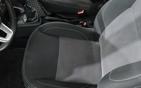 Renault Logan II, 2022 год, 1 080 000 рублей, 6 фотография