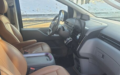 Hyundai Staria, 2021 год, 4 500 000 рублей, 11 фотография