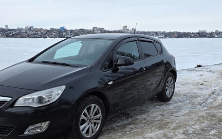 Opel Astra J, 2012 год, 730 000 рублей, 3 фотография