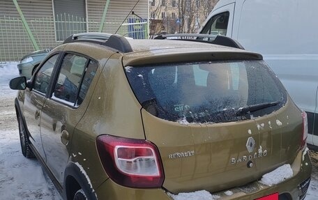 Renault Sandero II рестайлинг, 2015 год, 930 000 рублей, 2 фотография