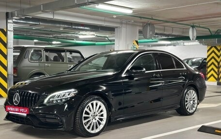 Mercedes-Benz C-Класс, 2018 год, 2 790 000 рублей, 39 фотография