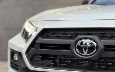 Toyota RAV4, 2025 год, 4 200 000 рублей, 14 фотография